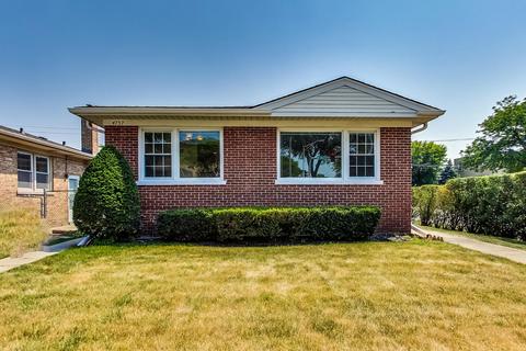 4757 Church St, Skokie, IL 60076