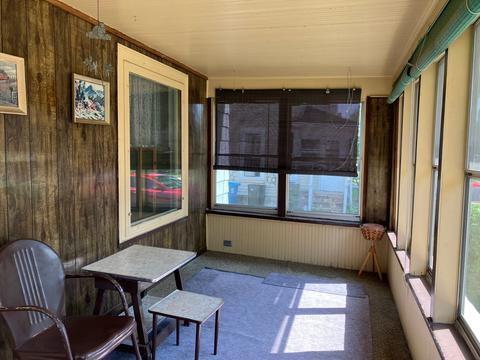 920 S Fourth St S, Aurora, IL 60505 photo 5