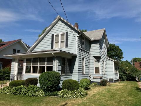 920 S Fourth St S, Aurora, IL 60505 photo 2