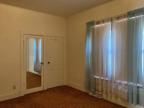 920 S Fourth St S, Aurora, IL 60505 photo 10