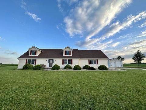 11942 State Highway 54, Clinton, IL 61727