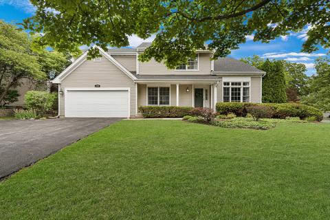1068 Whittington Ct, Gurnee, IL 60031