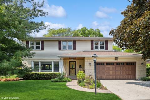 1306 N Belmont Ave, Arlington Heights, IL 60004