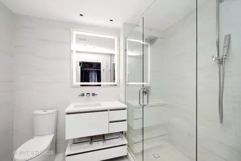 60 E Monroe St #2706, Chicago, IL 60603 photo 11