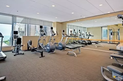60 E Monroe St #2706, Chicago, IL 60603 photo 18