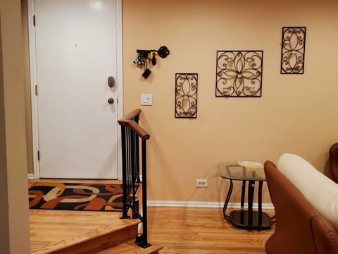 1048 Harbour Ct #2A, Wheeling, IL 60090 photo 3
