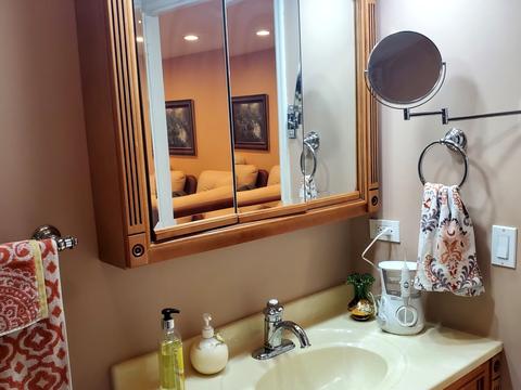1048 Harbour Ct #2A, Wheeling, IL 60090 photo 14