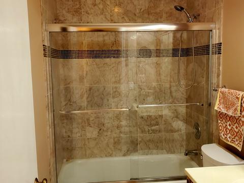 1048 Harbour Ct #2A, Wheeling, IL 60090 photo 13