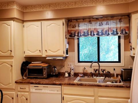 1048 Harbour Ct #2A, Wheeling, IL 60090 photo 7