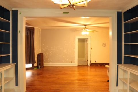 306 E Wall St, Morrison, IL 61270 photo 3
