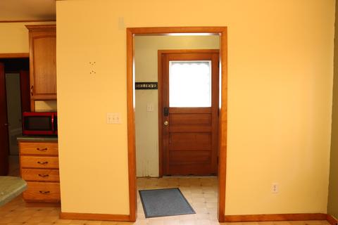 306 E Wall St, Morrison, IL 61270 photo 14