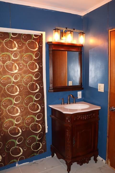 306 E Wall St, Morrison, IL 61270 photo 9