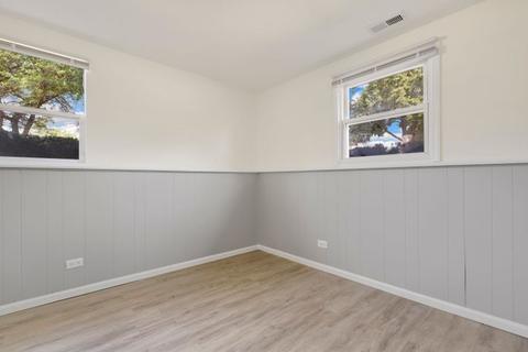 2105 Sutherland Pl, Hoffman Estates, IL 60169 photo 19