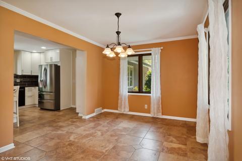 1875 Alschuler Dr, Aurora, IL 60506 photo 4