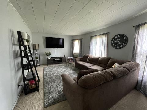 2510 4th St, Peru, IL 61354 photo 5
