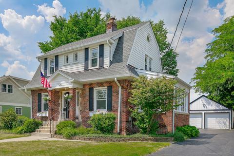 429 E Illinois St, Wheaton, IL 60187 photo 2