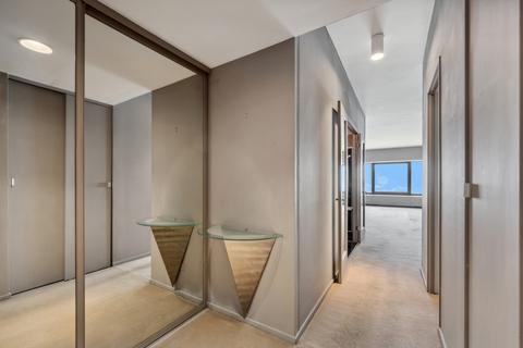 175 E Delaware Pl #5806, Chicago, IL 60611 photo 3