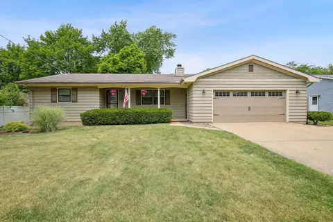 224 Ethel St, Saint Joseph, IL 61873