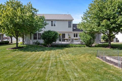 3215 Eagle Crest Rd, Bloomington, IL 61704 photo 3