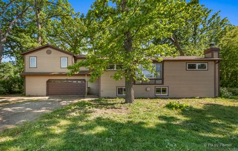 45 W447 Lees Rd, Maple Park, IL 60151