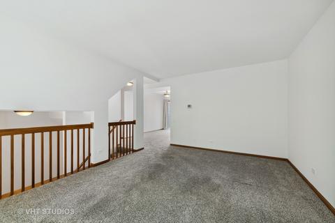 2236 Dawson Ln, Algonquin, IL 60102 photo 3