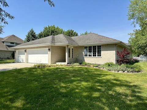 665 S Anderson Rd, New Lenox, IL 60451