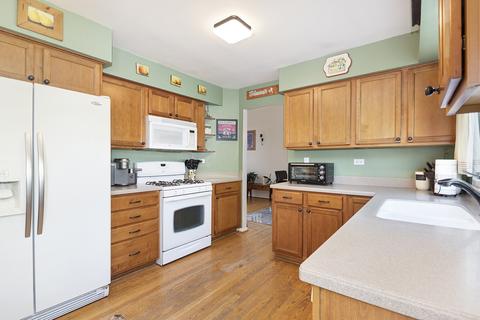 984 Tallgrass Dr, Bartlett, IL 60103 photo 7