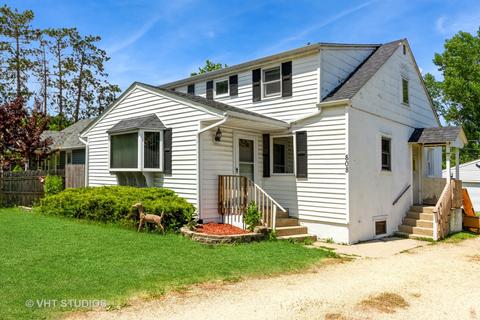 808 Anna Ave, Loves Park, IL 61111