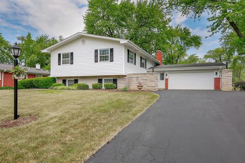 592 Columbine Ave, Lisle, IL 60532
