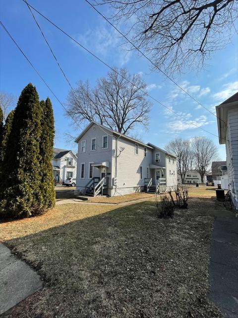 606 Ave C, Sterling, IL 61081