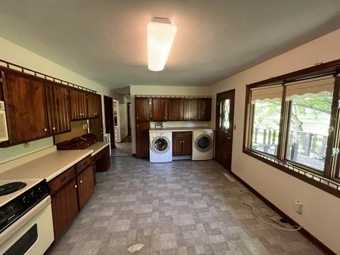 6816 Stardust Trl, Roscoe, IL 61073 photo 9