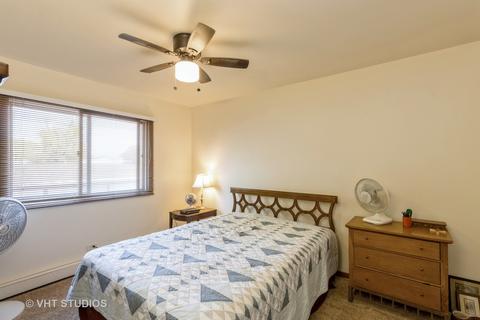 1688 Alison Dr, Elgin, IL 60123 photo 10