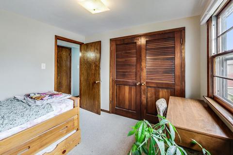 132 E Burlington St, Riverside, IL 60546 photo 26