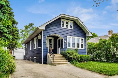 132 E Burlington St, Riverside, IL 60546