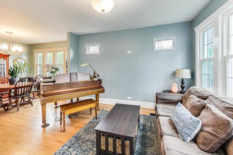 132 E Burlington St, Riverside, IL 60546 photo 6