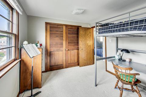132 E Burlington St, Riverside, IL 60546 photo 24