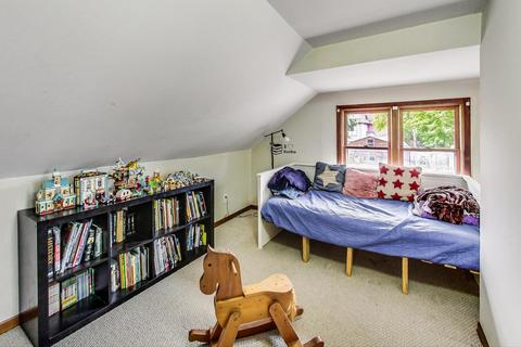 132 E Burlington St, Riverside, IL 60546 photo 21