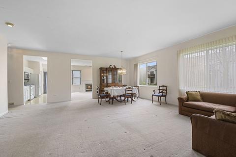 13748 S Hickory Ln, Plainfield, IL 60544 photo 4