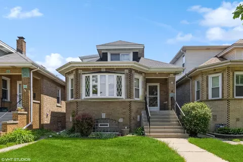 2937 N 78th Ct, Elmwood Park, IL 60707