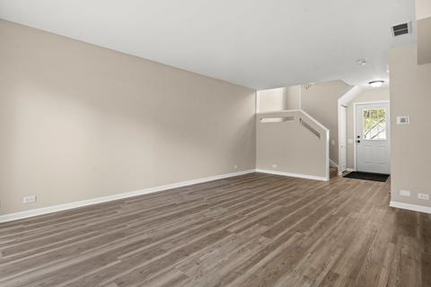 1673 Pebble Beach Cir, Elgin, IL 60123 photo 7