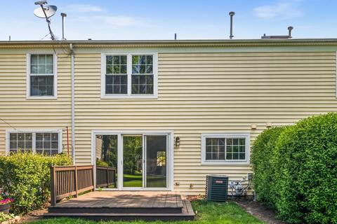 1673 Pebble Beach Cir, Elgin, IL 60123 photo 24