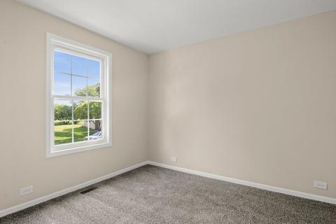 1673 Pebble Beach Cir, Elgin, IL 60123 photo 14