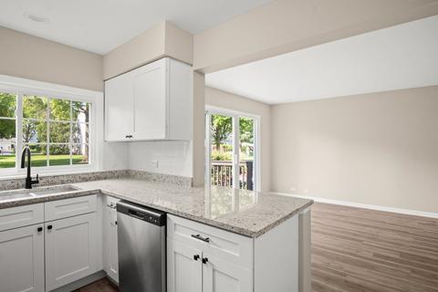 1673 Pebble Beach Cir, Elgin, IL 60123 photo 10