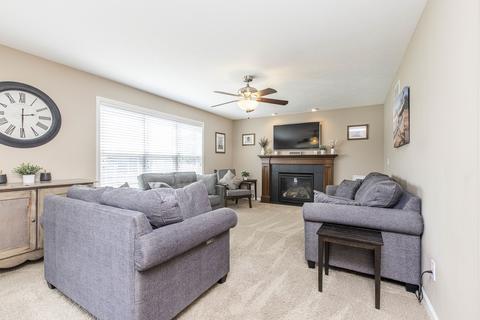 1225 Duck Horn Dr, Normal, IL 61761 photo 7