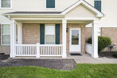 8519 Sawyer Ct, Joliet, IL 60431