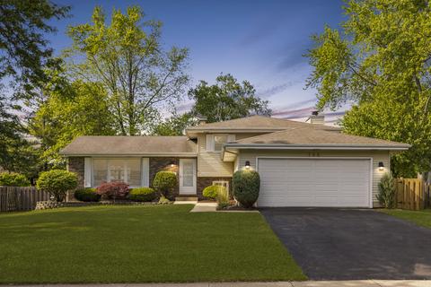 766 Aztec Dr, Carol Stream, IL 60188
