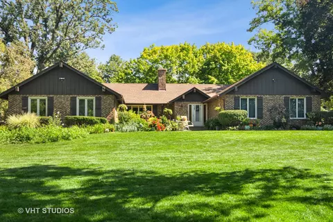 5131 Old Plum Grove Rd, Palatine, IL 60067