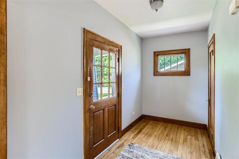 315 Wheelock St, Elgin, IL 60123 photo 5