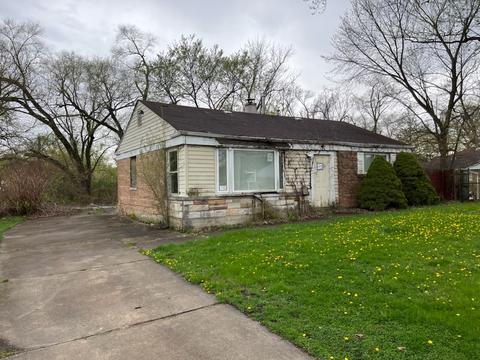 41 Apple Ln, Park Forest, IL 60466