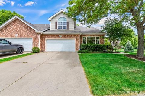672 Pheasant Trl, Saint Charles, IL 60174